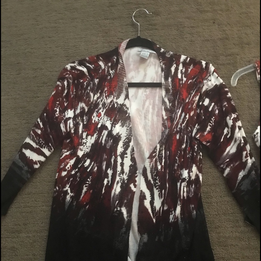 Alberto Makali sweater set.